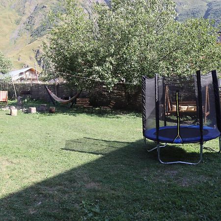Kazbegi Cottages ภายนอก รูปภาพ