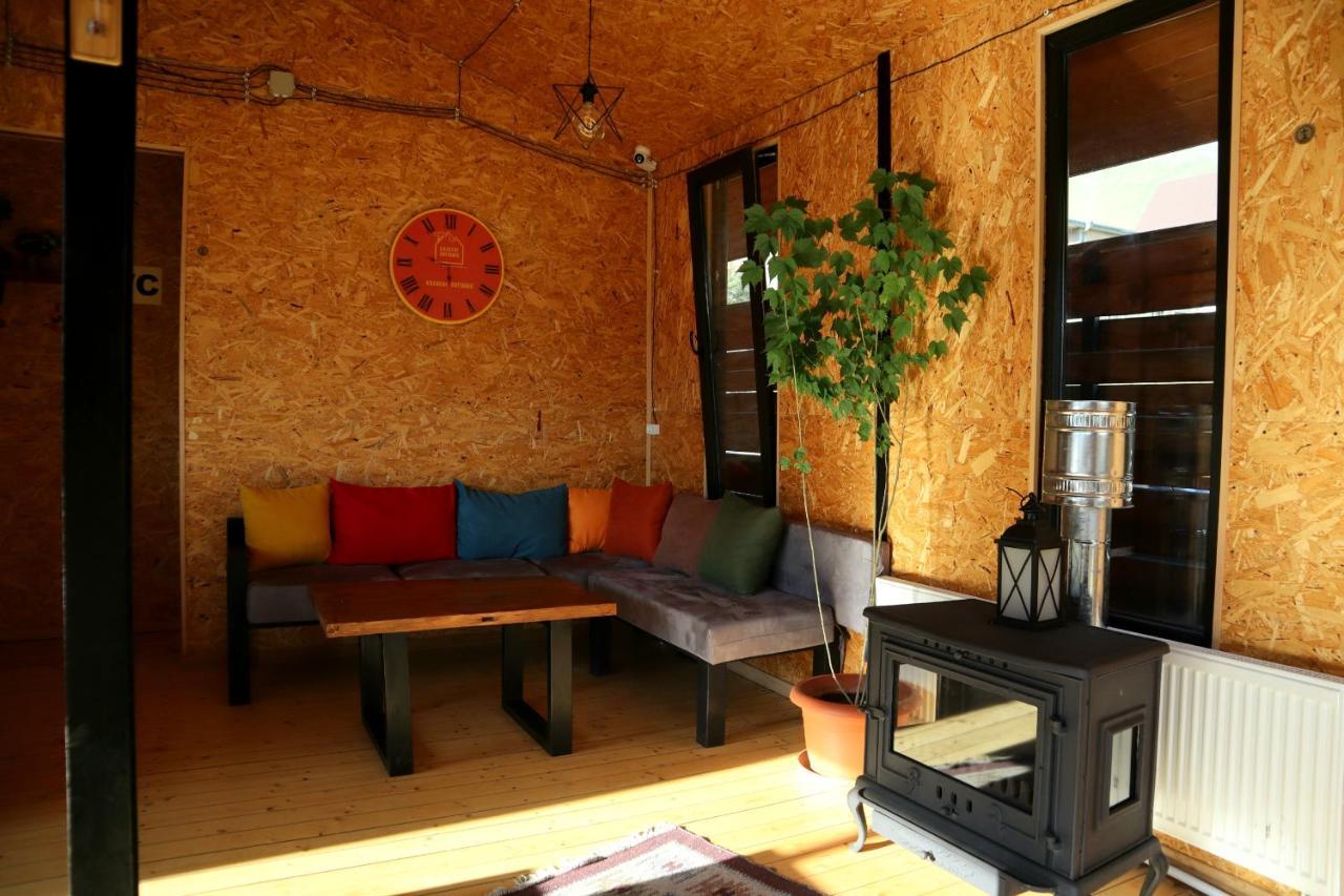 Kazbegi Cottages ภายนอก รูปภาพ